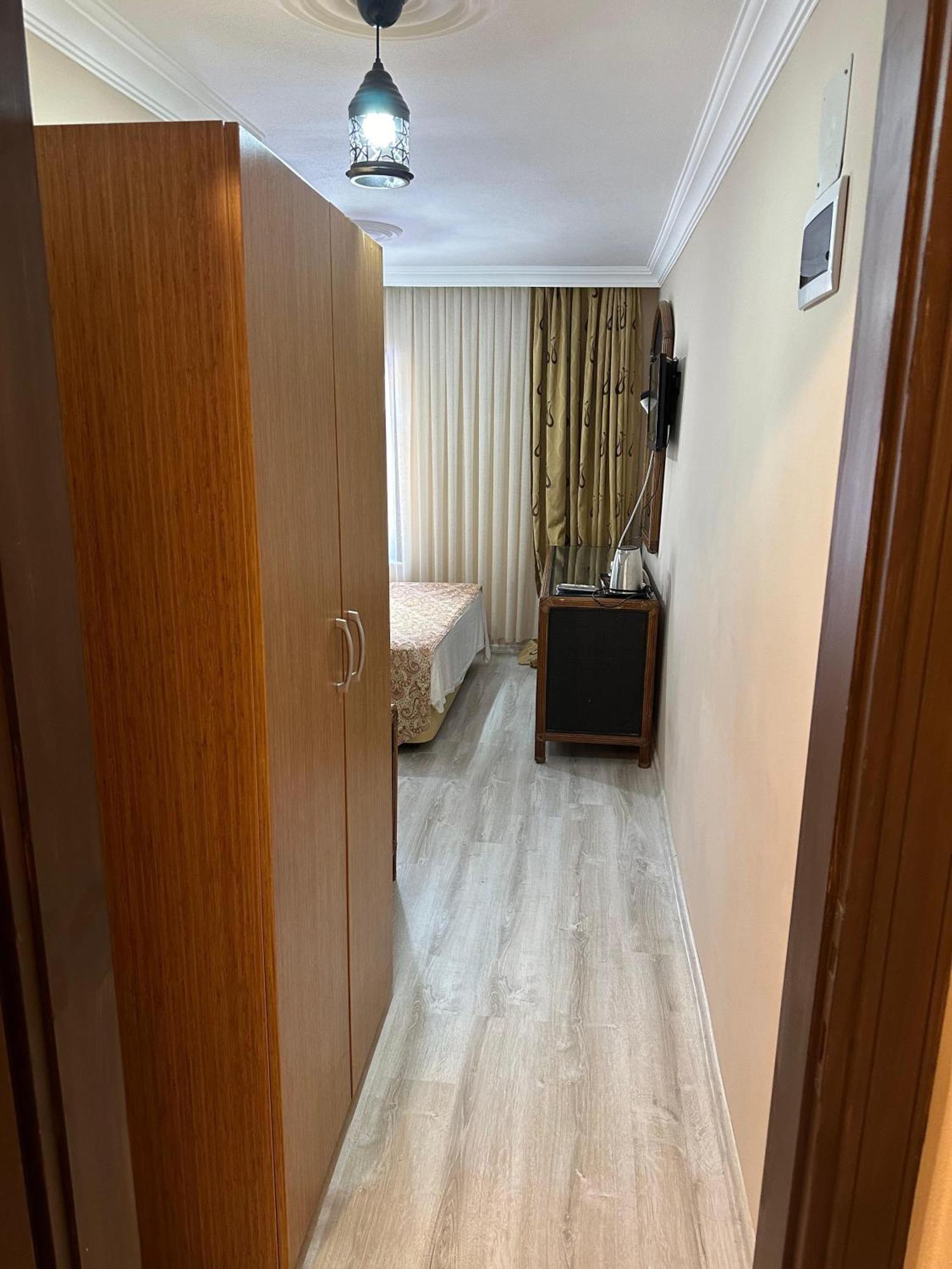 Loost Town Inn Hotel Antalya Exterior photo